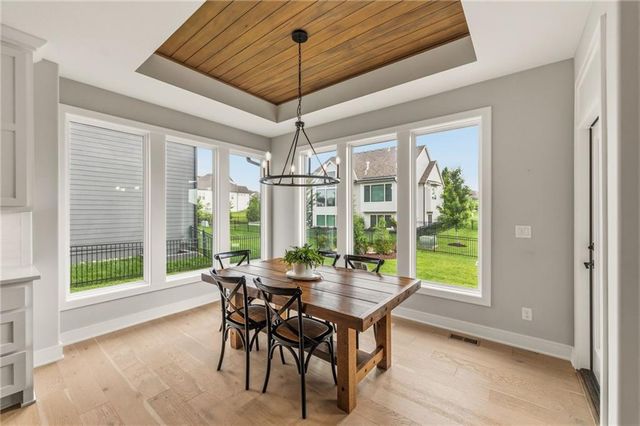 12314 W 169th Terrace, Overland Park, KS 66221