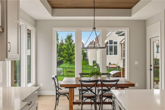 12314 W 169th Terrace, Overland Park, KS 66221