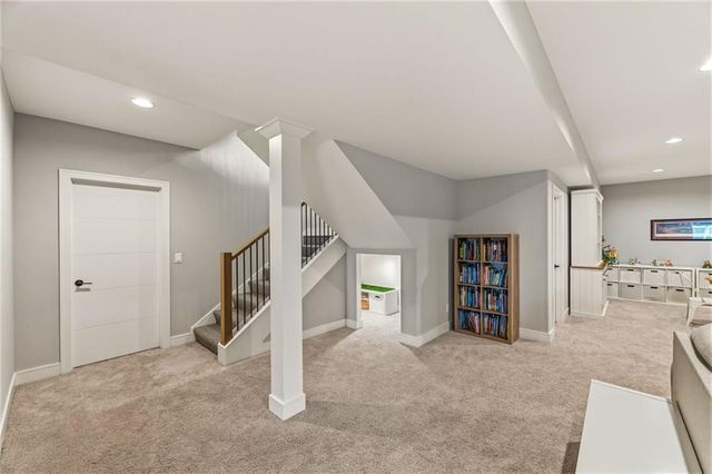 12314 W 169th Terrace, Overland Park, KS 66221