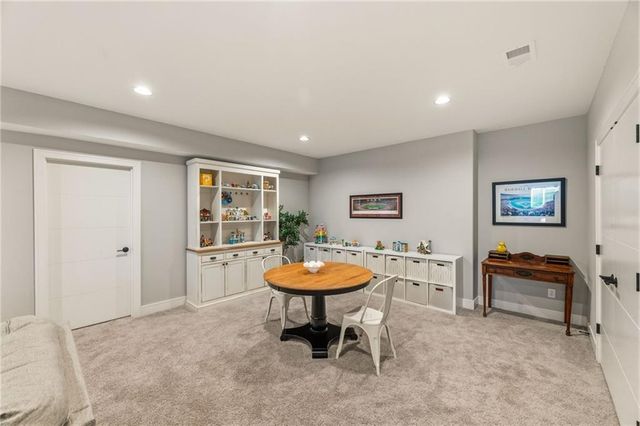 12314 W 169th Terrace, Overland Park, KS 66221