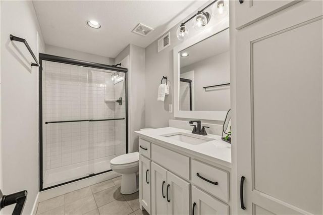 12314 W 169th Terrace, Overland Park, KS 66221