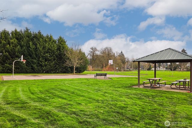 2016 Henderson Way, Longview, WA 98632