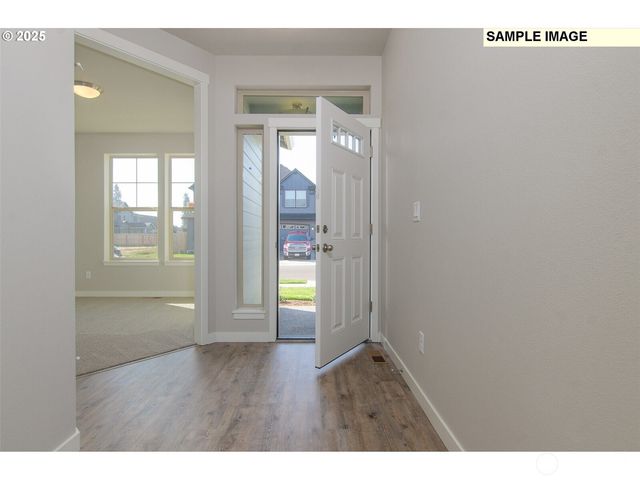 2016 Henderson Way, Longview, WA 98632