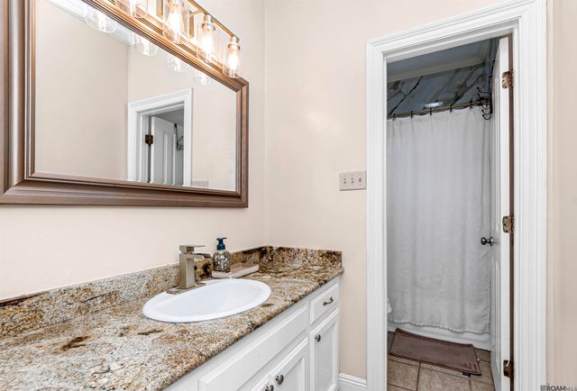 10841 Classique Dr, Baton Rouge, LA 70815