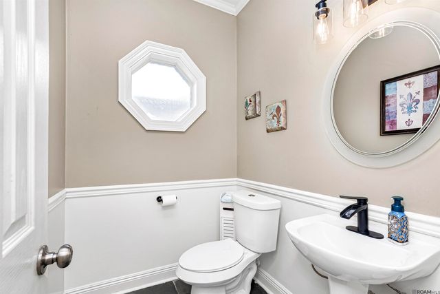 10841 Classique Dr, Baton Rouge, LA 70815