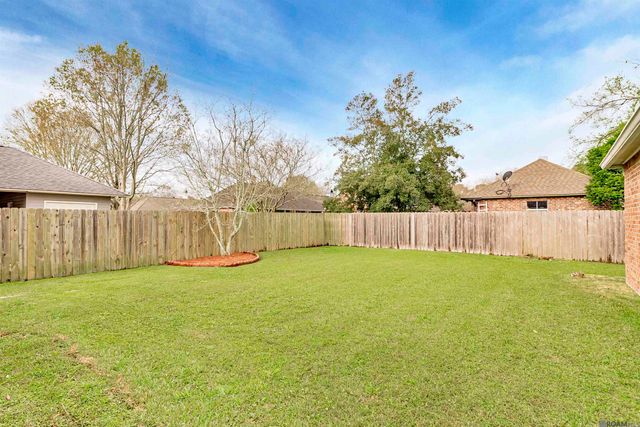 10841 Classique Dr, Baton Rouge, LA 70815