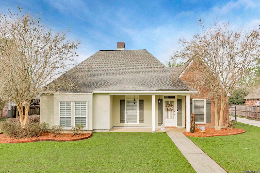 10841 Classique Dr, Baton Rouge, LA 70815