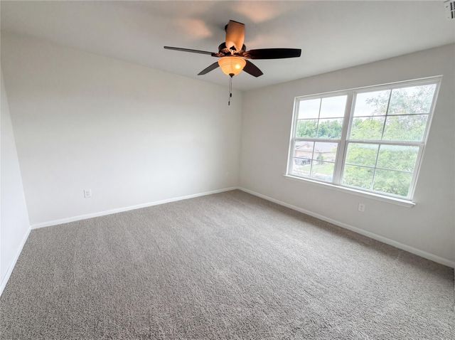 706 Luna Vista DR, Hutto, TX 78634