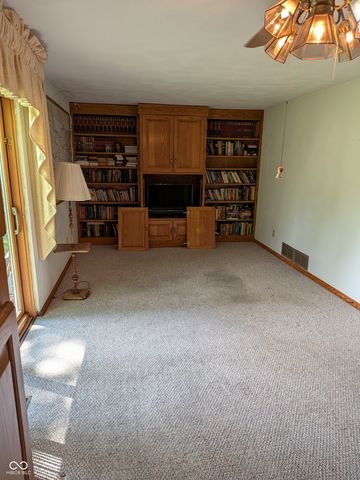 5114 Fletcher Street, Anderson, IN 46013