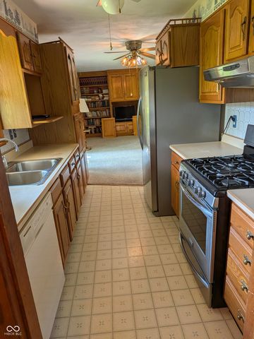 5114 Fletcher Street, Anderson, IN 46013