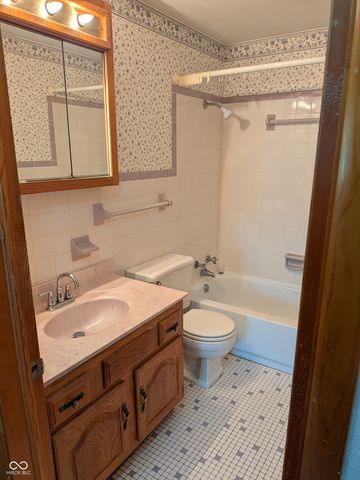 5114 Fletcher Street, Anderson, IN 46013