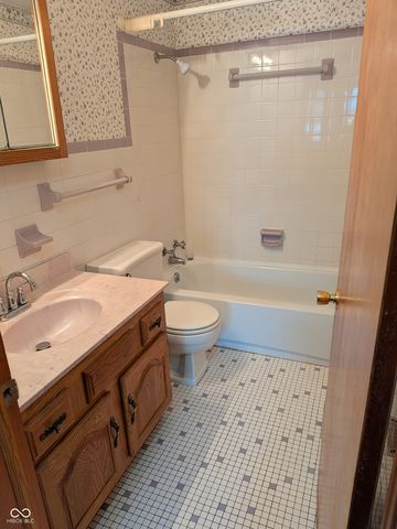 5114 Fletcher Street, Anderson, IN 46013