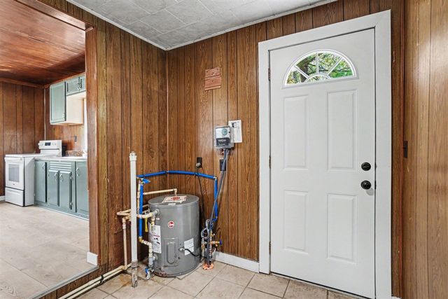 4206 S Shore Drive, Allegan, MI 49010