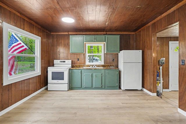 4206 S Shore Drive, Allegan, MI 49010