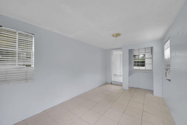 1645 W 31st Street, Riviera Beach, FL 33404