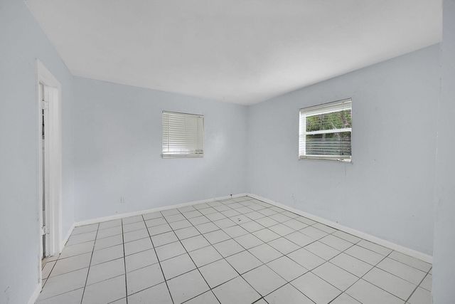 1645 W 31st Street, Riviera Beach, FL 33404