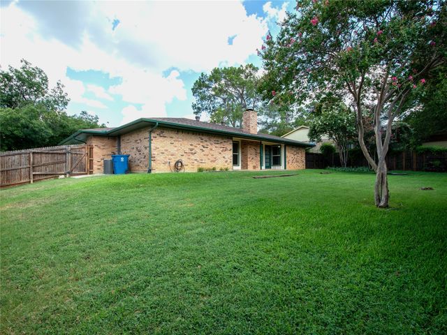 1719 Sagebrush Trail, Grapevine, TX 76051
