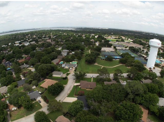 1719 Sagebrush Trail, Grapevine, TX 76051