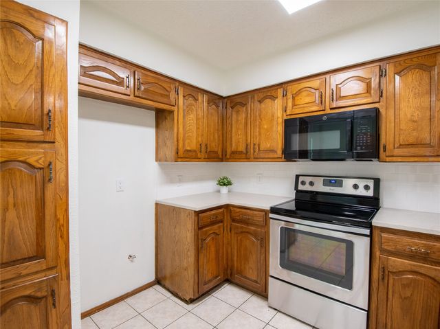 1719 Sagebrush Trail, Grapevine, TX 76051