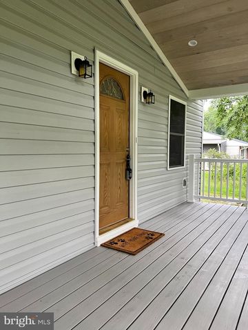 34 HORNETS NEST LN, Fredericksburg, VA 22405