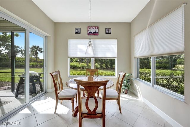 9193 Quartz LN 102, Naples, FL 34120