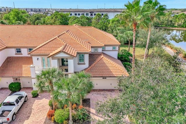 9193 Quartz LN 102, Naples, FL 34120