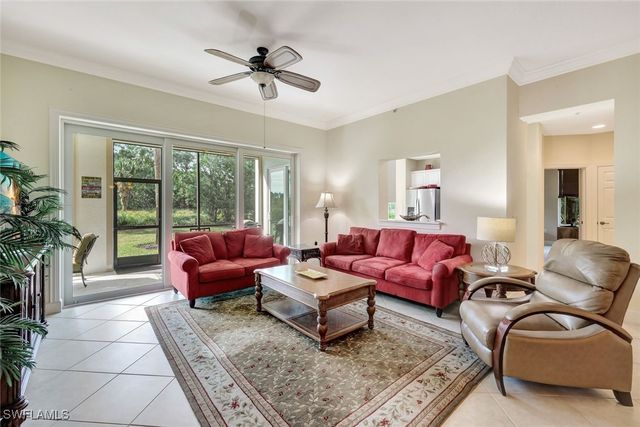 9193 Quartz LN 102, Naples, FL 34120