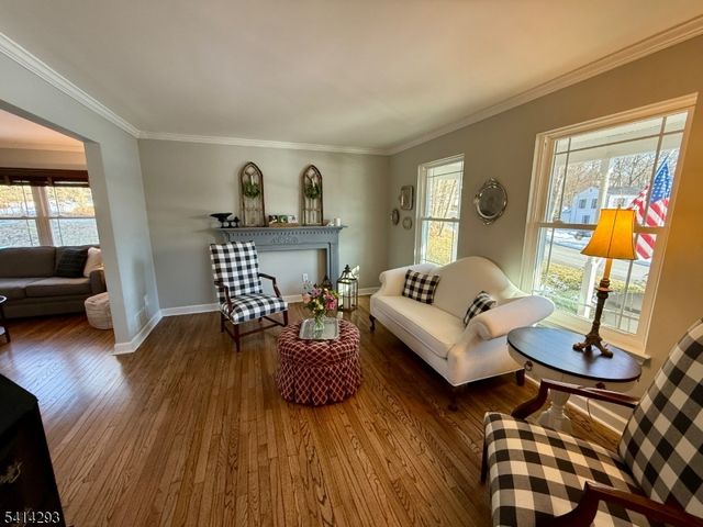 8 Spencer St, Stanhope Boro, NJ 07874