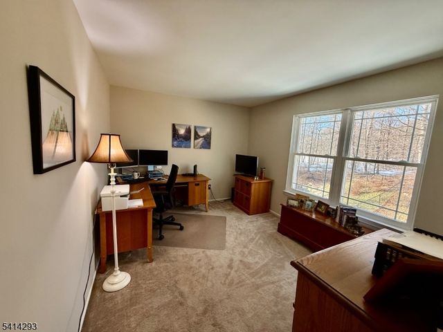 8 Spencer St, Stanhope Boro, NJ 07874