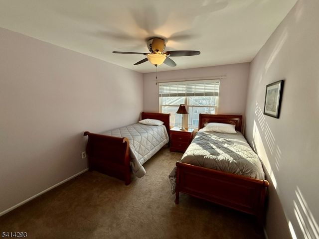 8 Spencer St, Stanhope Boro, NJ 07874