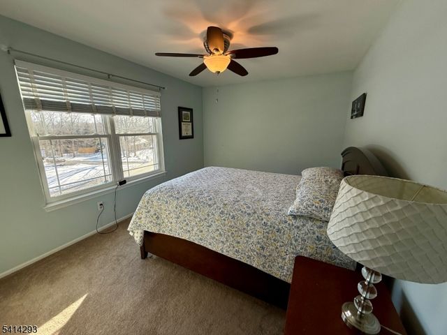 8 Spencer St, Stanhope Boro, NJ 07874