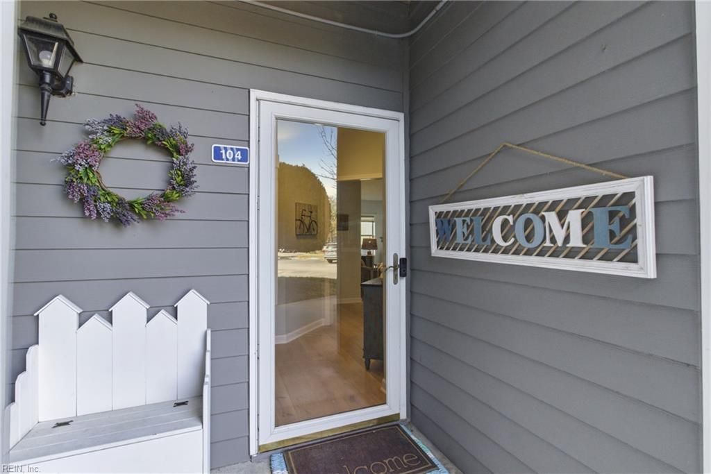 1024 Porte Harbour Arch Apt 104, Hampton, VA 23664