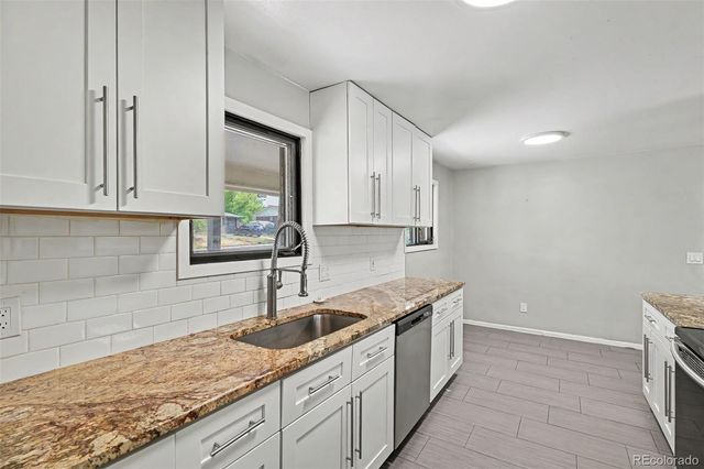 661 E Fremont Avenue, Littleton, CO 80122