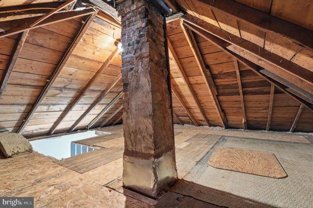 315 W RAILROAD AVE, Shrewsbury, PA 17361