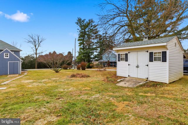 315 W RAILROAD AVE, Shrewsbury, PA 17361