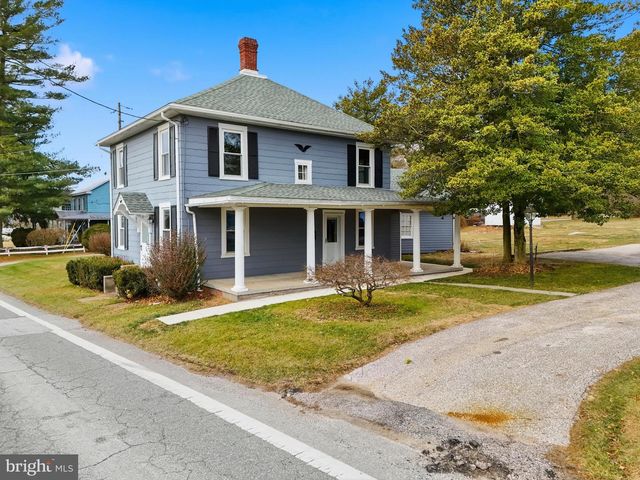 315 W RAILROAD AVE, Shrewsbury, PA 17361