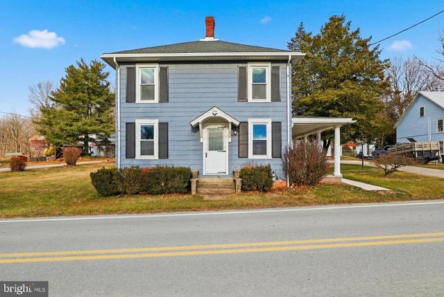 315 W RAILROAD AVE, Shrewsbury, PA 17361