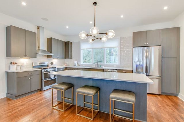 2106 9th Ave N Apt 3, Nashville, TN 37208