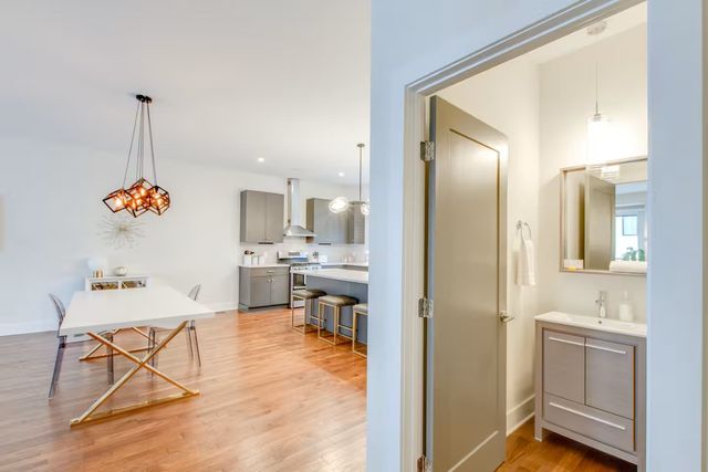 2106 9th Ave N Apt 3, Nashville, TN 37208