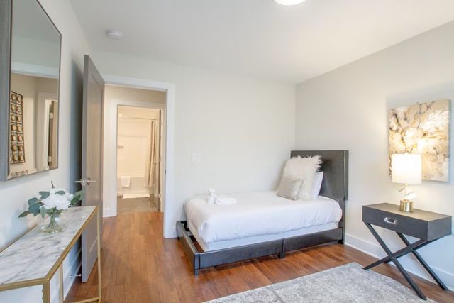 2106 9th Ave N Apt 3, Nashville, TN 37208