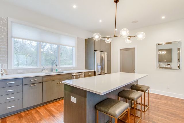 2106 9th Ave N Apt 3, Nashville, TN 37208