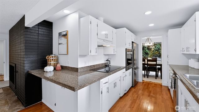 14404 167th Place SE, Renton, WA 98059