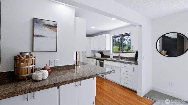 14404 167th Place SE, Renton, WA 98059