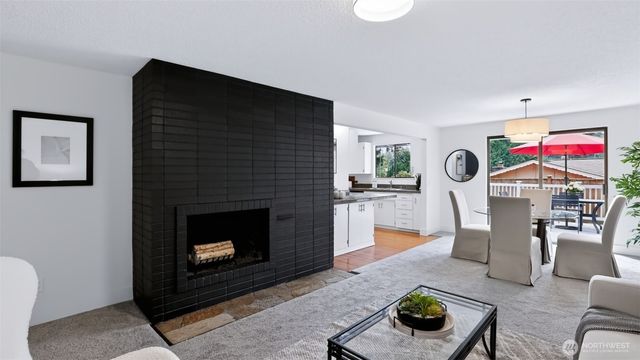 14404 167th Place SE, Renton, WA 98059