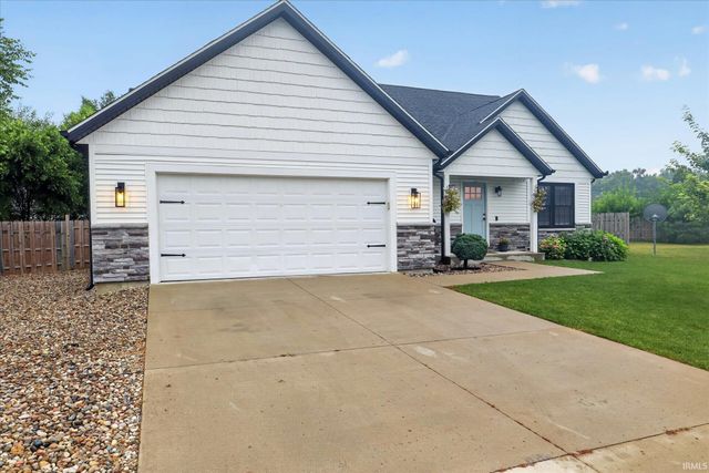 5515 Bay Char Court, Osceola, IN 46561