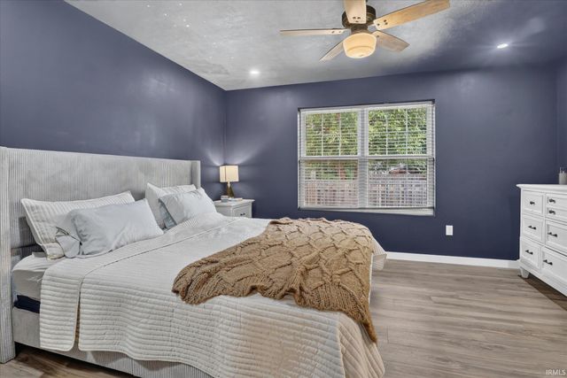 5515 Bay Char Court, Osceola, IN 46561