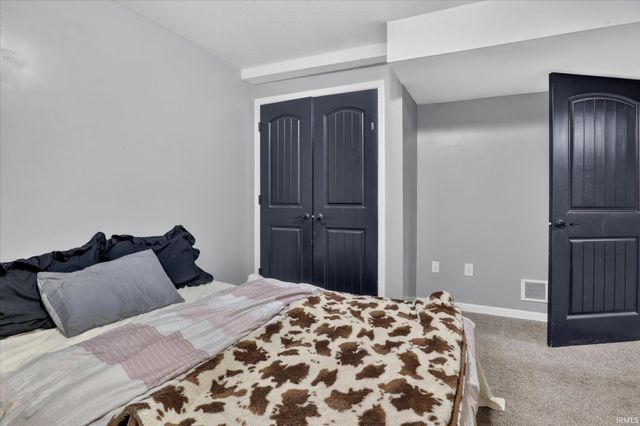 5515 Bay Char Court, Osceola, IN 46561
