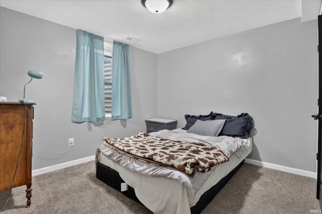 5515 Bay Char Court, Osceola, IN 46561