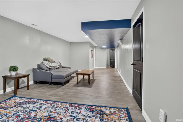 5515 Bay Char Court, Osceola, IN 46561