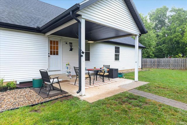 5515 Bay Char Court, Osceola, IN 46561